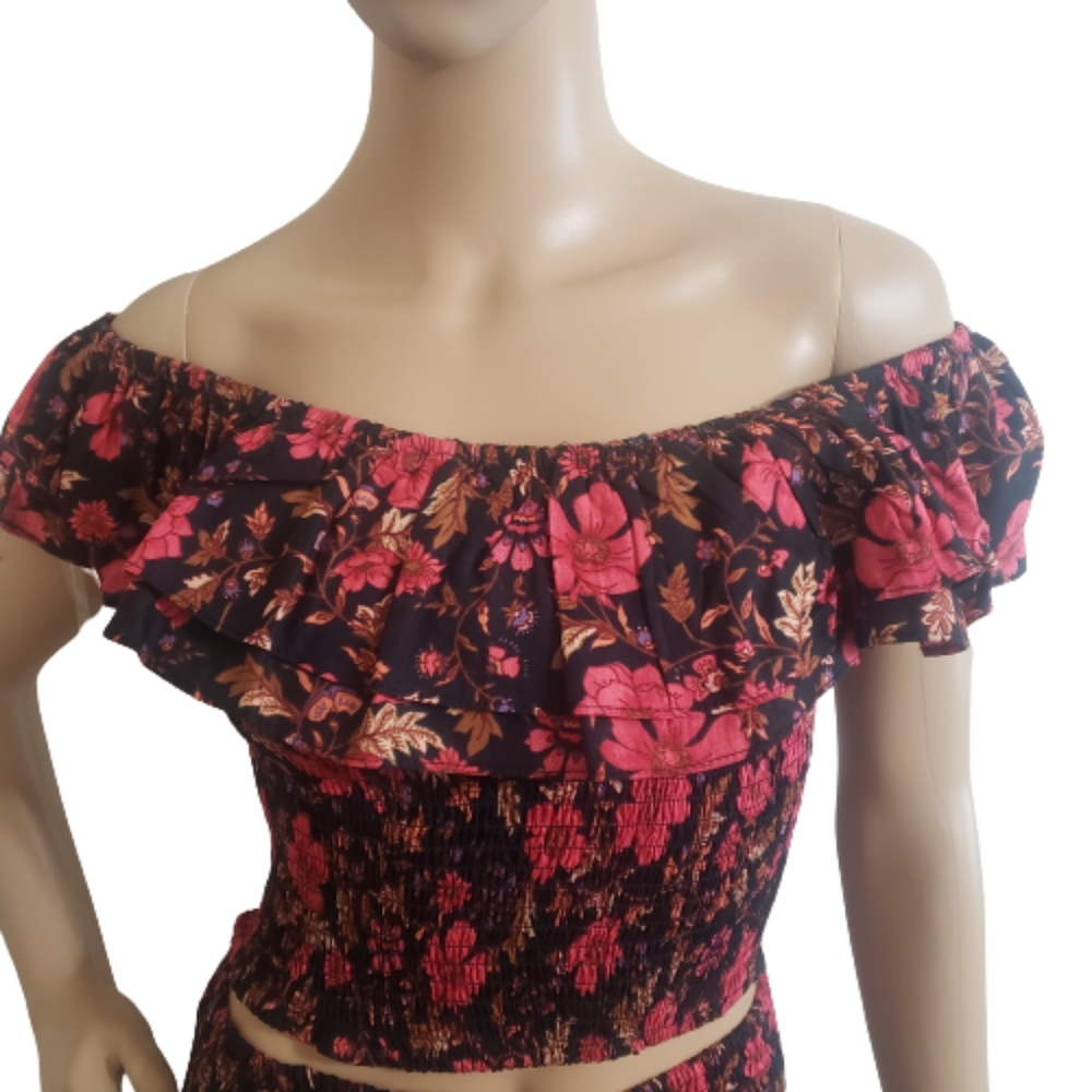 Floral set - Picture 2 of 3